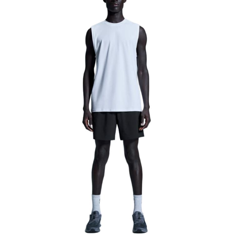 On Focus drawstring shorts