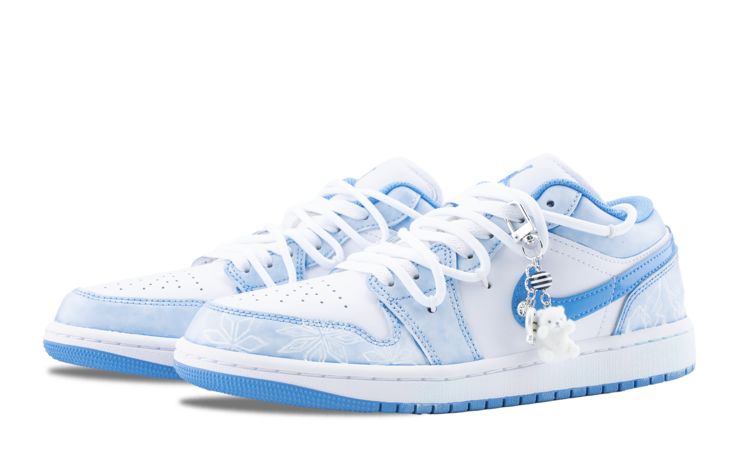 Jordan Air Jordan 1 Aurora Prism Abrasion Resistant Low top Vintage Basketball Shoes Unisex White Blue