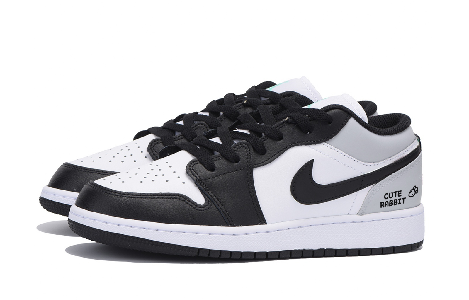 Jordan Air Jordan 1 Singing At Dusk Qiu Lin Abrasion Resistant Low top Vintage Basketball Shoes Men’s White Dark Gray