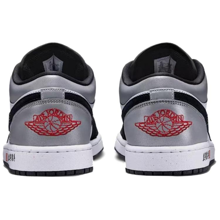 Jordan Air Jordan 1 Slip Resistant Abrasion Resistant Low top Vintage Basketball Shoes Unisex Black