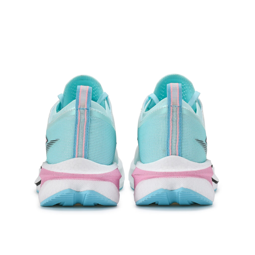 AISU Cushioning Abrasion Resistant Impact Resistant Low top Carbon Plate