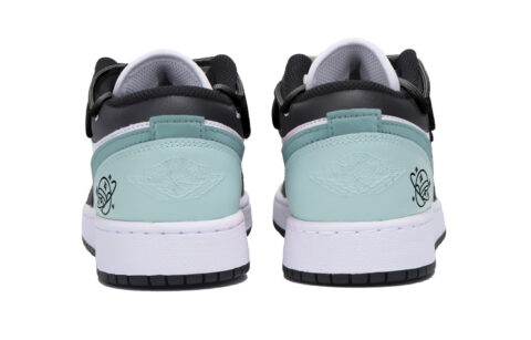 Jordan Air Jordan 1 Slip Resistant Abrasion Resistant Low top Vintage Basketball Shoes Men’s Black White Green