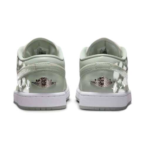 Jordan Air Jordan 1 Comfortable Low top Vintage Basketball Shoes Women’s Green