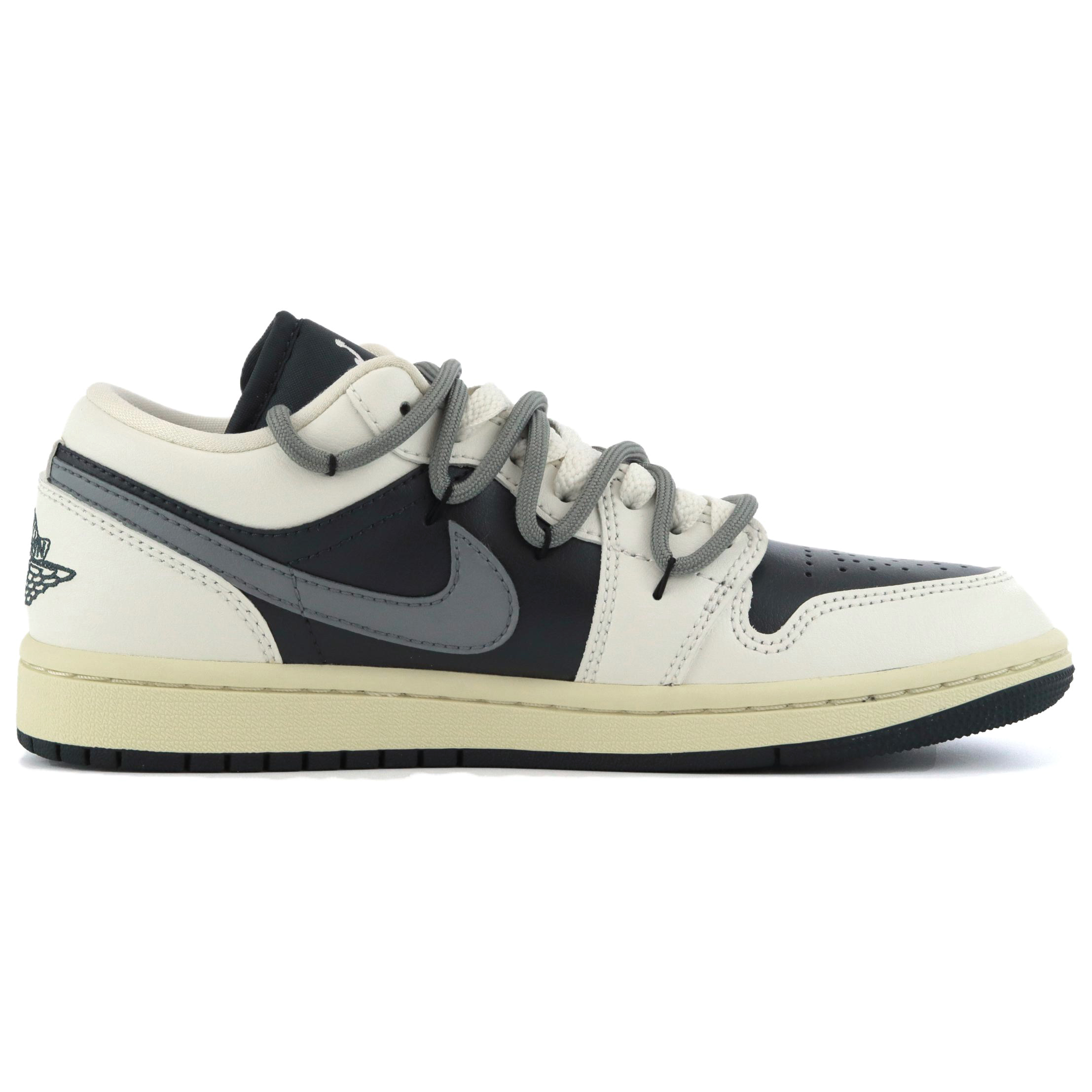 Jordan Air Jordan 1 Moon Mail Carrier, Exploring Leather Slip Resistant Abrasion Resistant Low top