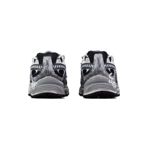 Nike Initiator Cushioning Low top Casual City Commuting Running Shoes Men’s Black White