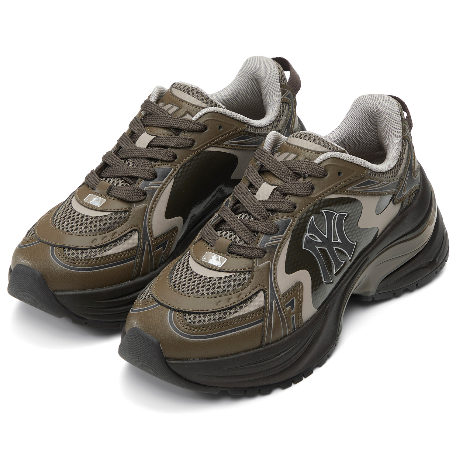 MLB New York Yankees Textile, Synthetic Leather Height Increasing Low top Casual Running Shoes Unisex Brown