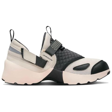 Jordan Trunner Lx Light Orewood Brown Women’s