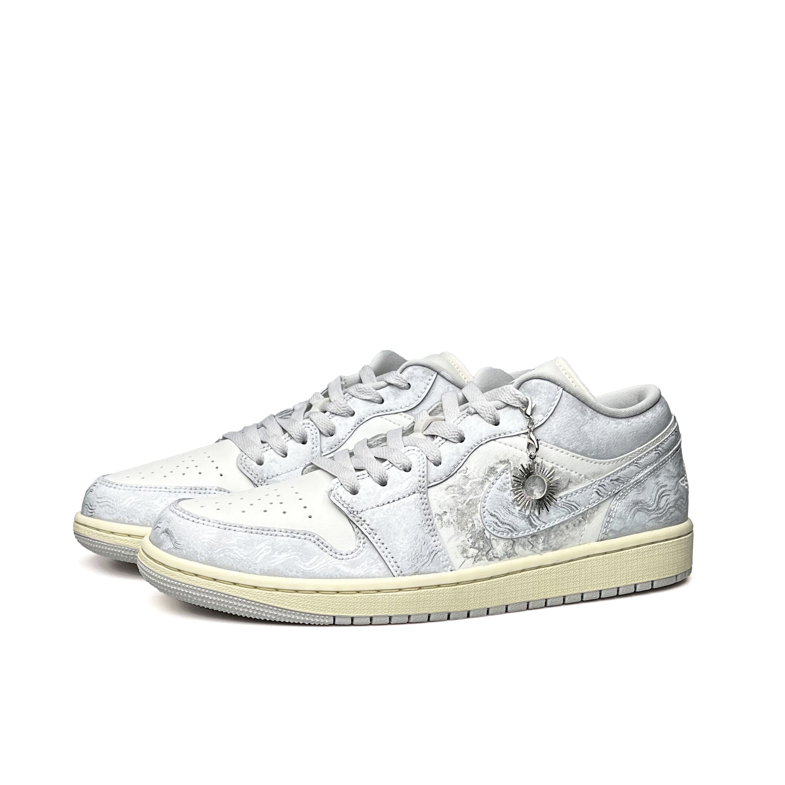 Jordan Air Jordan 1 Apollo, The Sun God Low top Vintage Basketball Shoes Unisex White