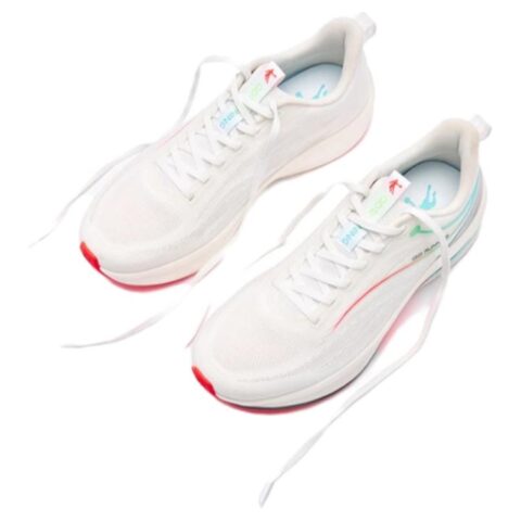 QIAODAN Slip Resistant Abrasion Resistant Low top Casual Running Shoes Men’s Jordan White