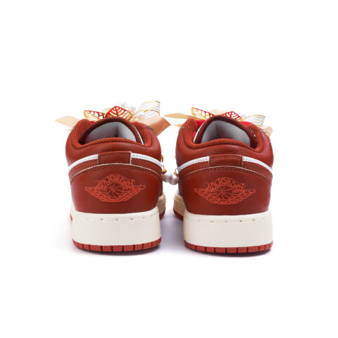 Jordan Air Jordan 1 Abrasion Resistant Slip Resistant Low top Vintage Basketball Shoes Women’s Red