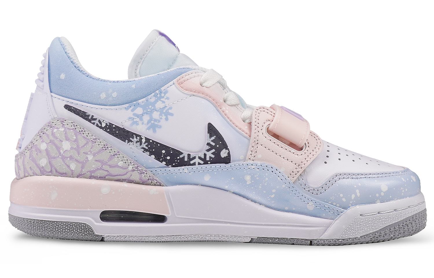 Jordan Legacy 312 Abrasion Resistant Abrasion Resistant Low top Vintage Basketball Shoes Women’s Pink Blue White