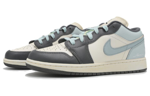 Jordan Air Jordan 1 Low top Vintage Basketball Shoes Unisex Sky Blue