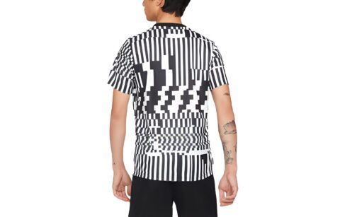 Nike Dri Fit Soccer Jerseys Men’s Black White Moderate Straight Fit
