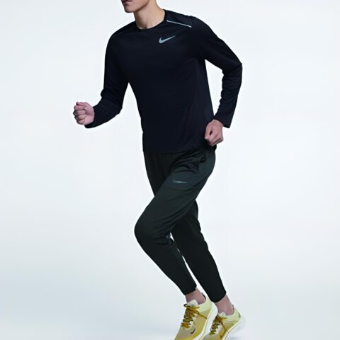 Nike Fitted Long Sleeved Workout Clothing Men’s