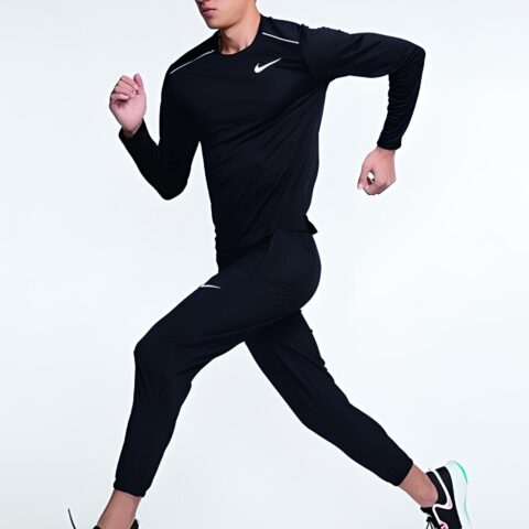Nike Fitted Long Sleeved Workout Clothing Men’s