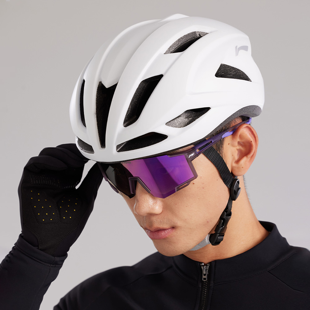 Li Ning Outdoor Cycling Helmets PC+EPS Unisex Aerodynamic Helmet