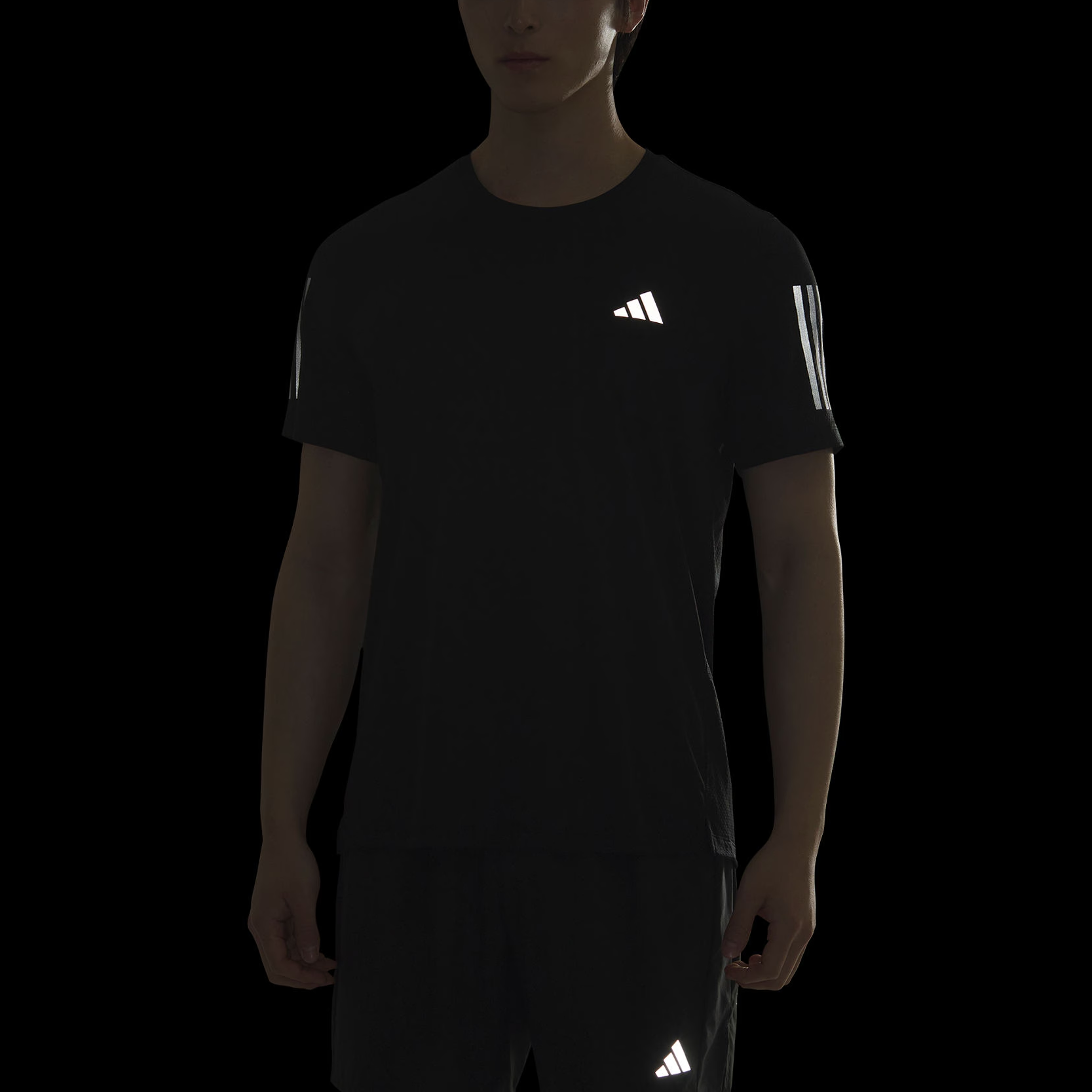 Adidas Own The Run Climacool COOLER Running T Shirt Men’s Black/Dark Silver Gray