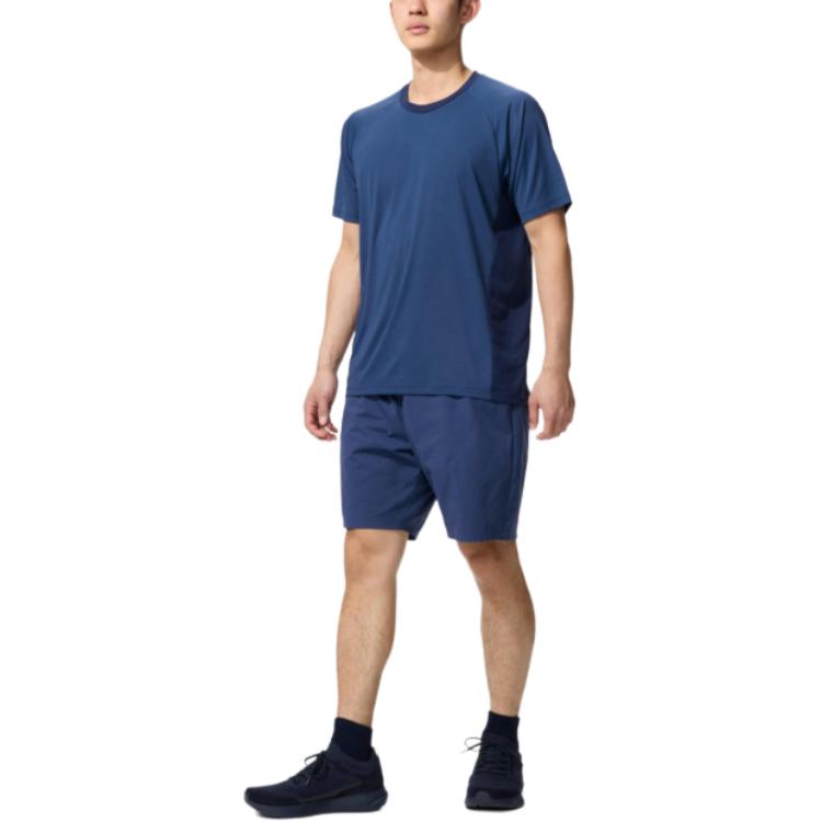 UNIQLO Quick Dry T Shirts Unisex Sea Blue Crew Neck Moderate