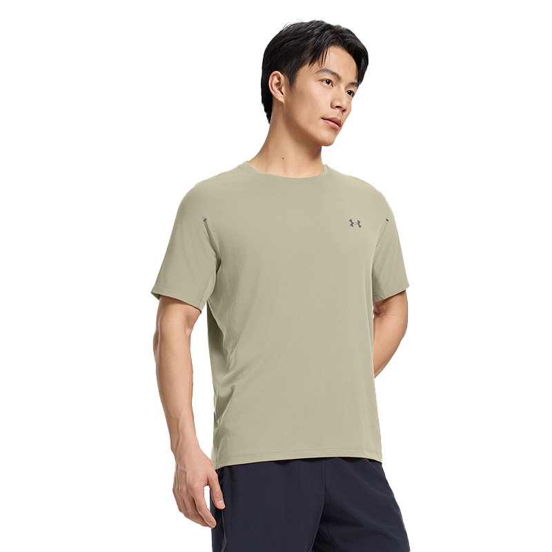 Under Armour Quick Dry T Shirts Men’s Cool Tea Gray Crew Neck